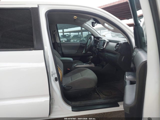 2022 TOYOTA TACOMA 3TMAZ5CN9NM180274 Photo 4