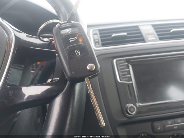 Aukcja sprzedaży 2017 Volkswagen Jetta 1.4t Se, vin: 3VWB67AJ0HM332758, numer aukcji: 44767683