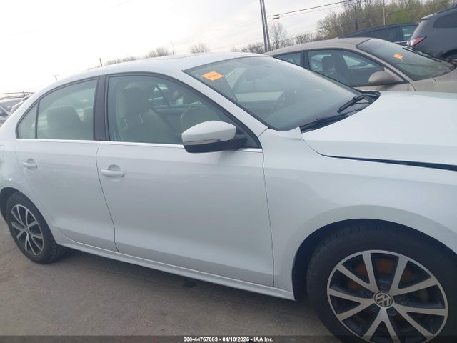 Aukcja sprzedaży 2017 Volkswagen Jetta 1.4t Se, vin: 3VWB67AJ0HM332758, numer aukcji: 44767683