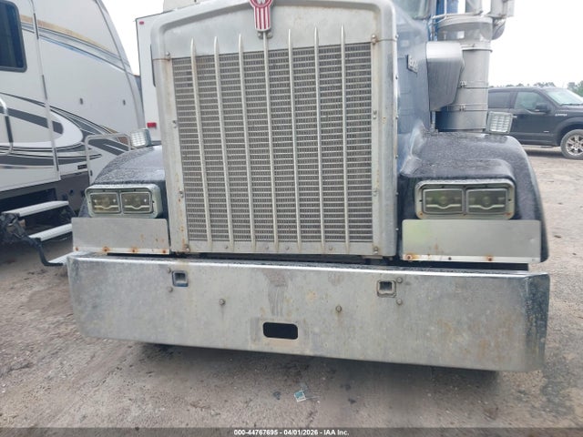 Aukcja sprzedaży 2002 Kenworth Construction W900, vin: 1XKWDB9X52R895658, numer aukcji: 44767695