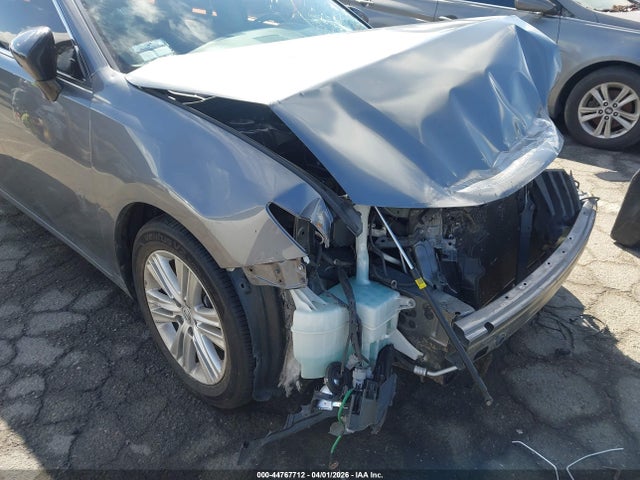 JTHBK1GG7F2202664 Lexus ES 350