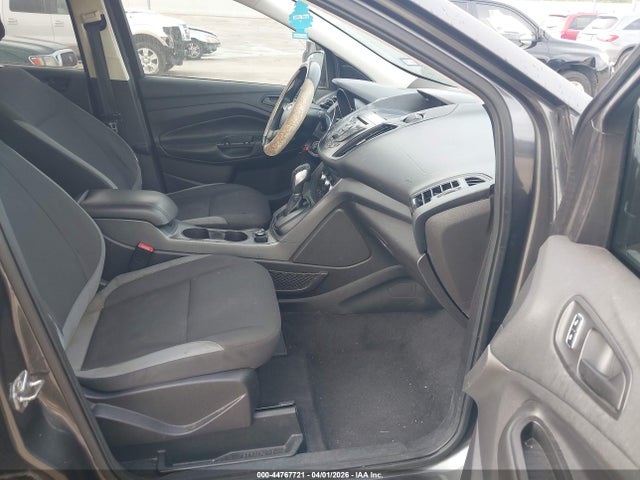 1FMCU0F7XGUB19825 Ford ESCAPE S
