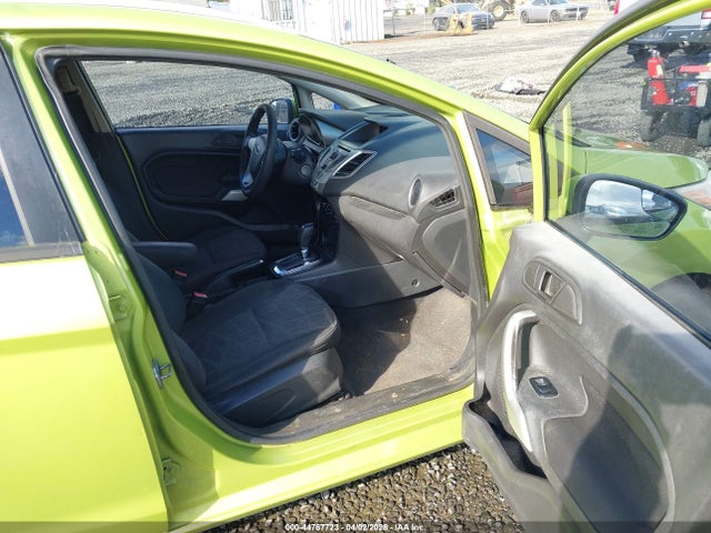 Продажа на аукционе авто 2013 Ford Fiesta Se, vin: 3FADP4BJ0DM142741, номер лота: 44767723