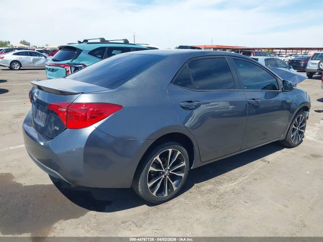 Toyota COROLLA SE 2017 5YFBURHE9HP647970 Image 4