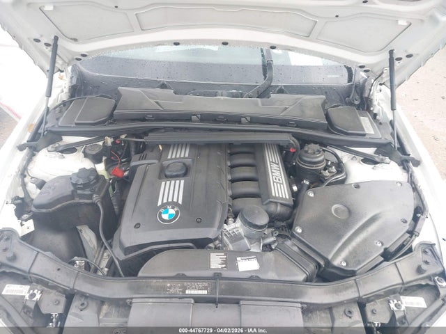 44767729 :رقم المزاد ، WBAUT9C59BA192081 vin ، 2011 Bmw 328i مزاد بيع