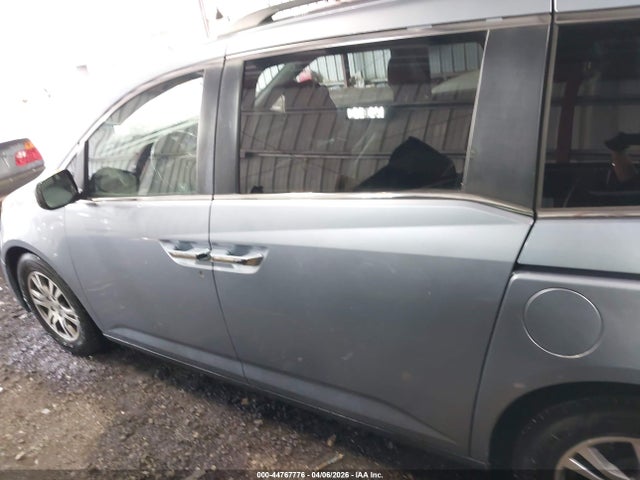 44767776 :رقم المزاد ، 5FNRL5H62CB015108 vin ، 2012 Honda Odyssey Ex-l مزاد بيع