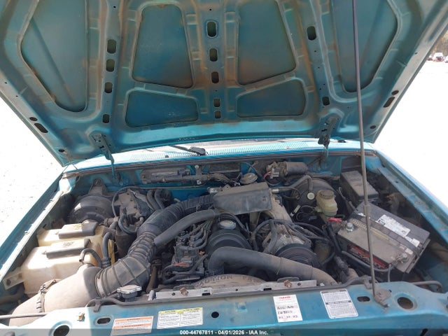 44767811 :رقم المزاد ، 4F4CR12A3TTM27214 vin ، 1996 Mazda B2300 مزاد بيع