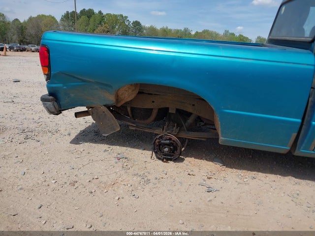 44767811 :رقم المزاد ، 4F4CR12A3TTM27214 vin ، 1996 Mazda B2300 مزاد بيع