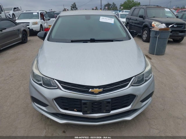 Chevrolet Cruze Ls Auto 2018 1G1BC5SM3J7122396 Image 12