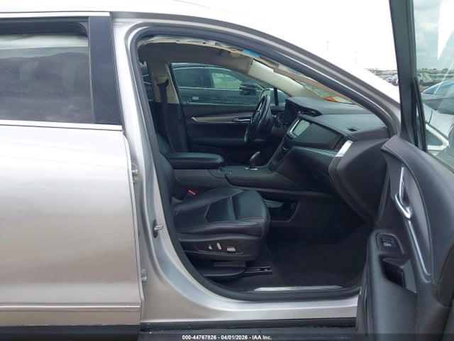 Продажа на аукционе авто 2019 Cadillac Xt5 Premium Luxury, vin: 1GYKNFRS0KZ207739, номер лота: 44767826