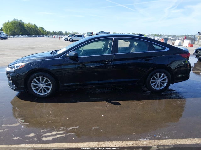 44767836 :رقم المزاد ، 5NPE24AF7KH738944 vin ، 2019 Hyundai Sonata Se مزاد بيع