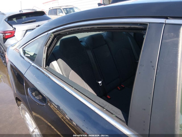 44767836 :رقم المزاد ، 5NPE24AF7KH738944 vin ، 2019 Hyundai Sonata Se مزاد بيع