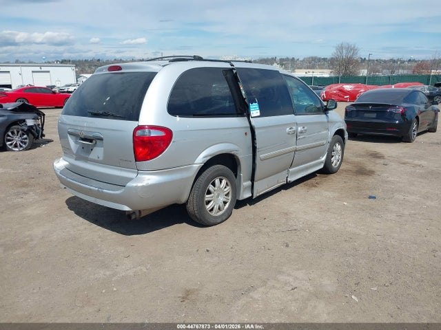 44767873 :رقم المزاد ، 2A4GP54L47R315809 vin ، 2007 Chrysler Town & Country Touring مزاد بيع