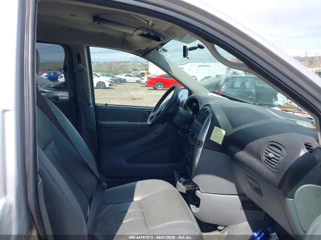 44767873 :رقم المزاد ، 2A4GP54L47R315809 vin ، 2007 Chrysler Town & Country Touring مزاد بيع