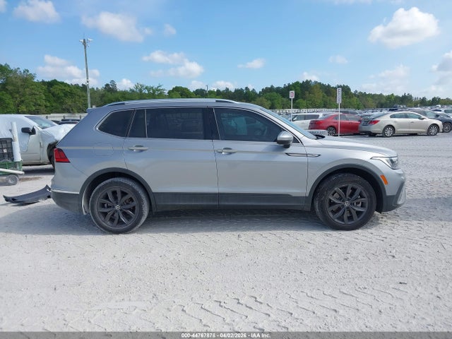 2022 Volkswagen Tiguan 2.0t Se მანქანა იყიდება აუქციონზე, vin: 3VV3B7AX0NM029936, აუქციონის ნომერი: 44767878