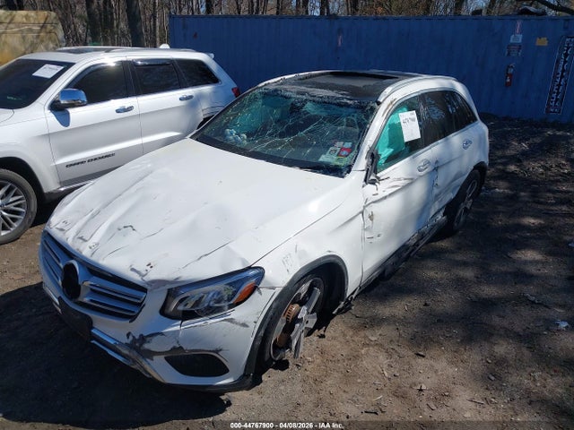 44767900 :رقم المزاد ، WDC0G4KB1KV134534 vin ، 2019 Mercedes-benz Glc 300 4matic مزاد بيع
