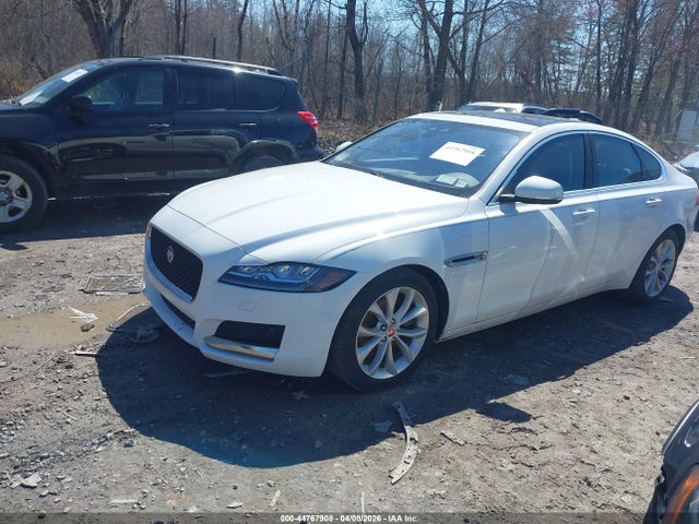 2017 JAGUAR XF SAJBJ4BN8HCY51111 Photo 1