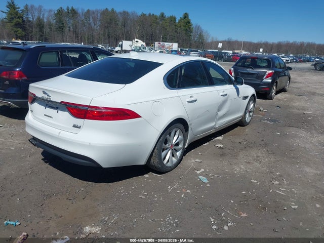 2017 JAGUAR XF SAJBJ4BN8HCY51111 Photo 3