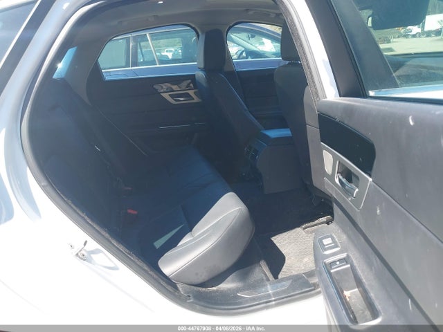 2017 JAGUAR XF SAJBJ4BN8HCY51111 Photo 7