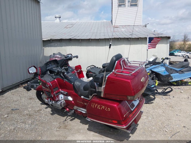 2000 HONDA GL1500 1HFSC220XYA200016 Photo 2