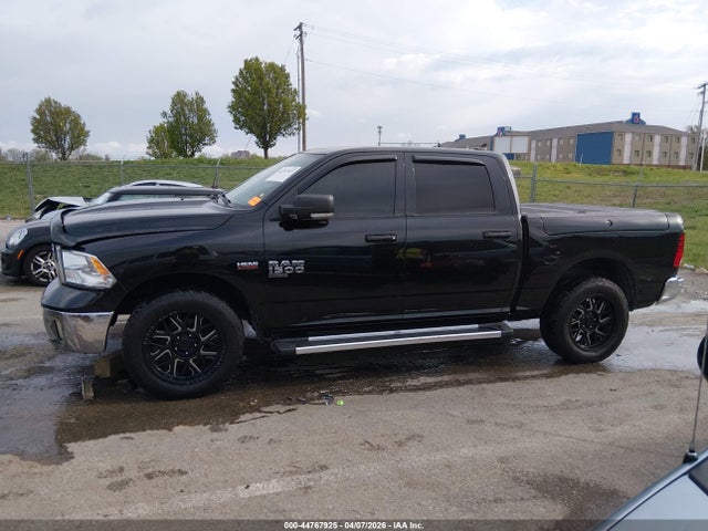 44767925 :رقم المزاد ، 1C6RR7LTXKS527442 vin ، 2019 Ram 1500 Classic Big Horn  4x4 5'7 Box مزاد بيع