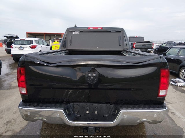 44767925 :رقم المزاد ، 1C6RR7LTXKS527442 vin ، 2019 Ram 1500 Classic Big Horn  4x4 5'7 Box مزاد بيع