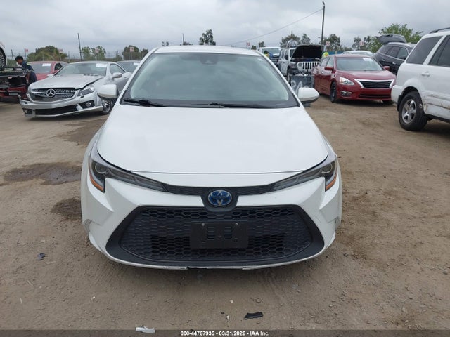 Toyota Corolla Hybrid Le 2021 JTDEAMDE0MJ031832 Image 12
