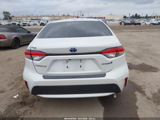 Toyota Corolla Hybrid Le 2021 JTDEAMDE0MJ031832 Image 16