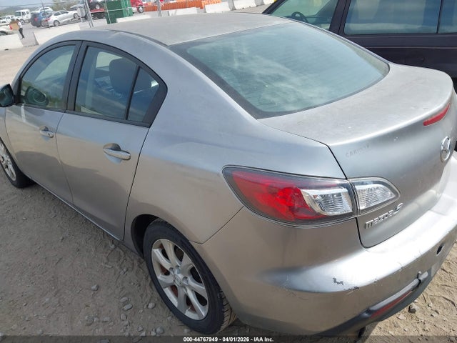 44767949 :رقم المزاد ، JM1BL1VG8B1437186 vin ، 2011 Mazda Mazda3 I Touring مزاد بيع