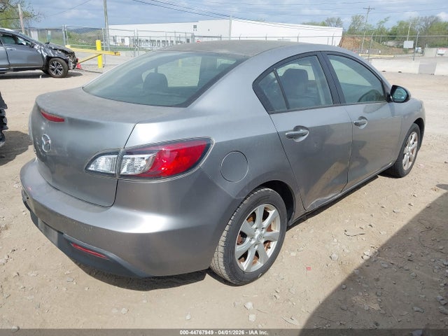 44767949 :رقم المزاد ، JM1BL1VG8B1437186 vin ، 2011 Mazda Mazda3 I Touring مزاد بيع