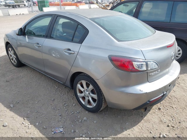 44767949 :رقم المزاد ، JM1BL1VG8B1437186 vin ، 2011 Mazda Mazda3 I Touring مزاد بيع