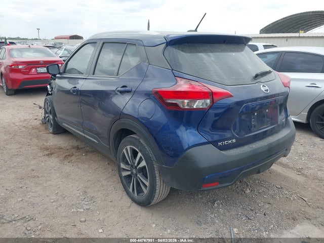 3N1CP5CU4JL524621 Nissan KICKS SR