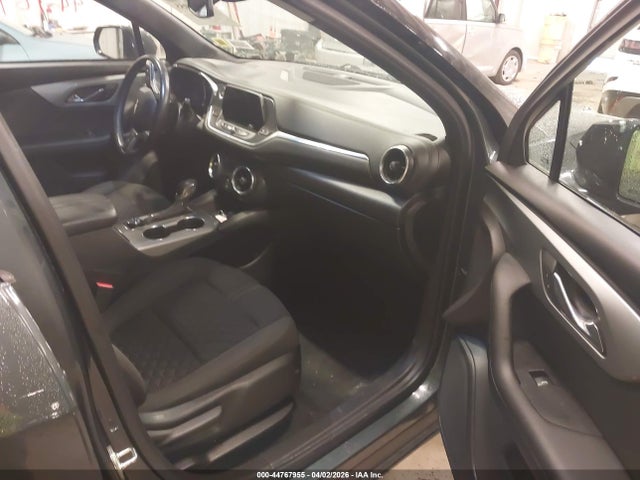 Продажа на аукционе авто 2019 Chevrolet Blazer, vin: 3GNKBGRS3KS664909, номер лота: 44767955