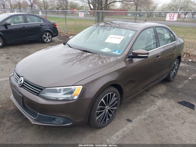 Продажа на аукционе авто 2012 Volkswagen Jetta 2.5l Sel Premium, vin: 3VWLP7AJ2CM425288, номер лота: 44767958