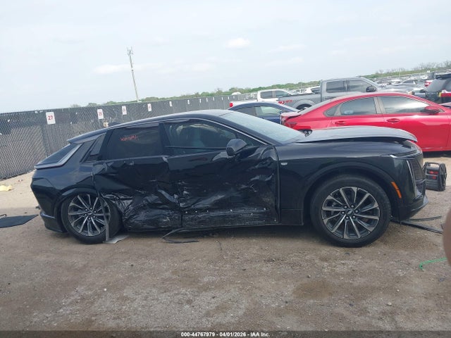 Продажа на аукционе авто 2024 Cadillac Lyriq Sport W/1sj, vin: 1GYKPVRK7RZ105823, номер лота: 44767979
