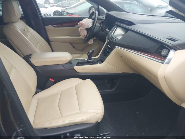 Продаж на аукціоні авто 2019 Cadillac Xt5 Premium Luxury, vin: 1GYKNFRS7KZ150665, номер лоту: 44767989