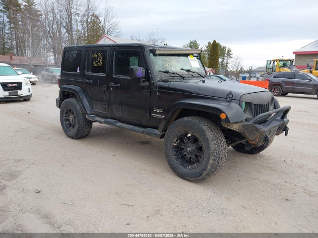2016 Jeep Wrangler Unlimited Sahara მანქანა იყიდება აუქციონზე, vin: 1C4BJWEG5GL111201, აუქციონის ნომერი: 44768028