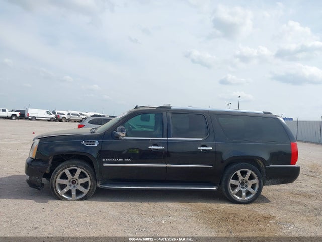 Продажа на аукционе авто 2009 Cadillac Escalade Esv Standard, vin: 1GYFK26209R109019, номер лота: 44768032