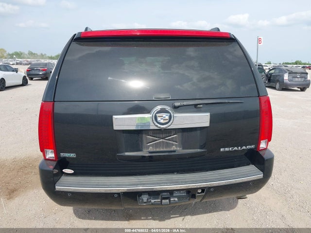 Продажа на аукционе авто 2009 Cadillac Escalade Esv Standard, vin: 1GYFK26209R109019, номер лота: 44768032