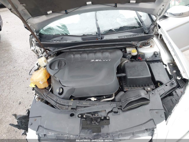 2012 Chrysler 200 Limited მანქანა იყიდება აუქციონზე, vin: 1C3CCBCG0CN113371, აუქციონის ნომერი: 44768033