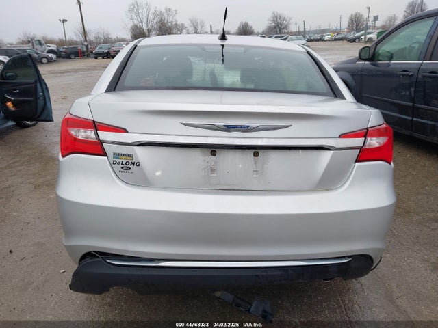 2012 Chrysler 200 Limited მანქანა იყიდება აუქციონზე, vin: 1C3CCBCG0CN113371, აუქციონის ნომერი: 44768033