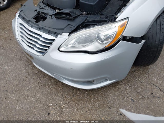 2012 Chrysler 200 Limited მანქანა იყიდება აუქციონზე, vin: 1C3CCBCG0CN113371, აუქციონის ნომერი: 44768033