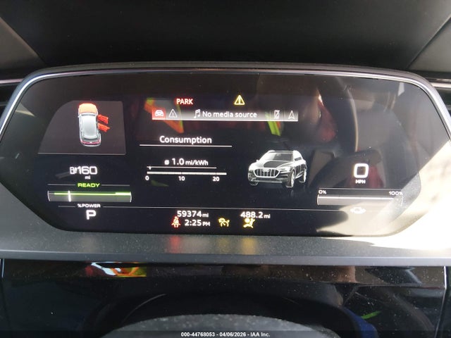 44768053 :رقم المزاد ، WA1VABGE6NB033607 vin ، 2022 Audi E-tron Chronos Quattro مزاد بيع
