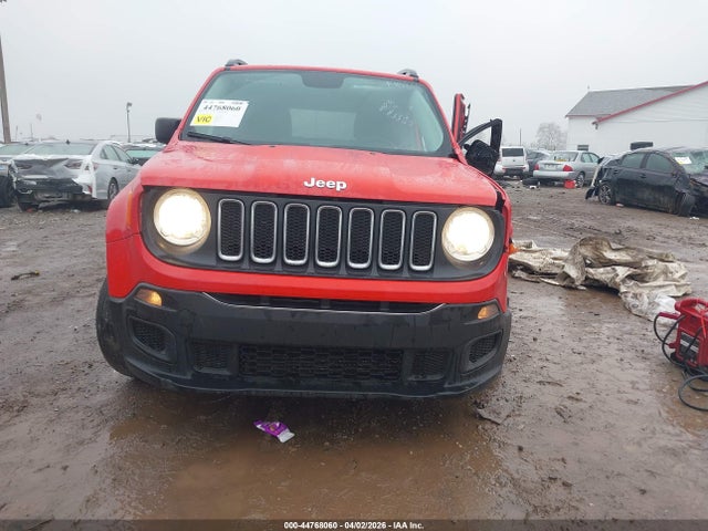 2016 Jeep Renegade Sport მანქანა იყიდება აუქციონზე, vin: ZACCJBAW3GPE10207, აუქციონის ნომერი: 44768060