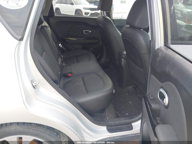 Продажа на аукционе авто 2016 Kia Soul !, vin: KNDJX3A52G7841976, номер лота: 44768074