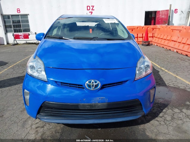 Toyota Prius Two 2015 JTDKN3DU9F2001511 Image 11
