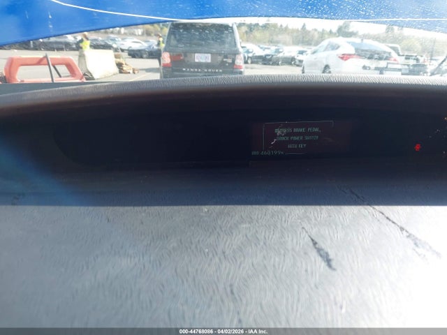 Toyota Prius Two 2015 JTDKN3DU9F2001511 Image 7