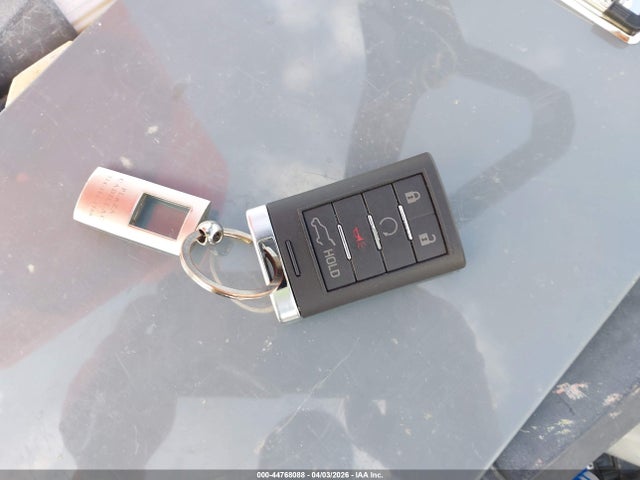 44768088 :رقم المزاد ، 3GYFNAE37CS512091 vin ، 2012 Cadillac Srx Luxury Collection مزاد بيع