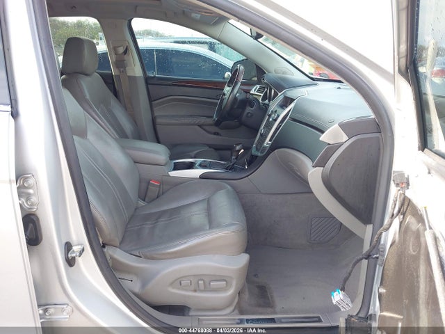 44768088 :رقم المزاد ، 3GYFNAE37CS512091 vin ، 2012 Cadillac Srx Luxury Collection مزاد بيع