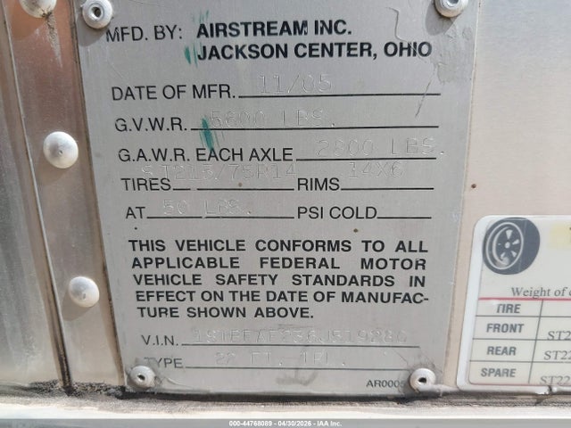 44768089 :رقم المزاد ، 1STBFAF236J519280 vin ، 2006 Airstream International 22 Ccd مزاد بيع